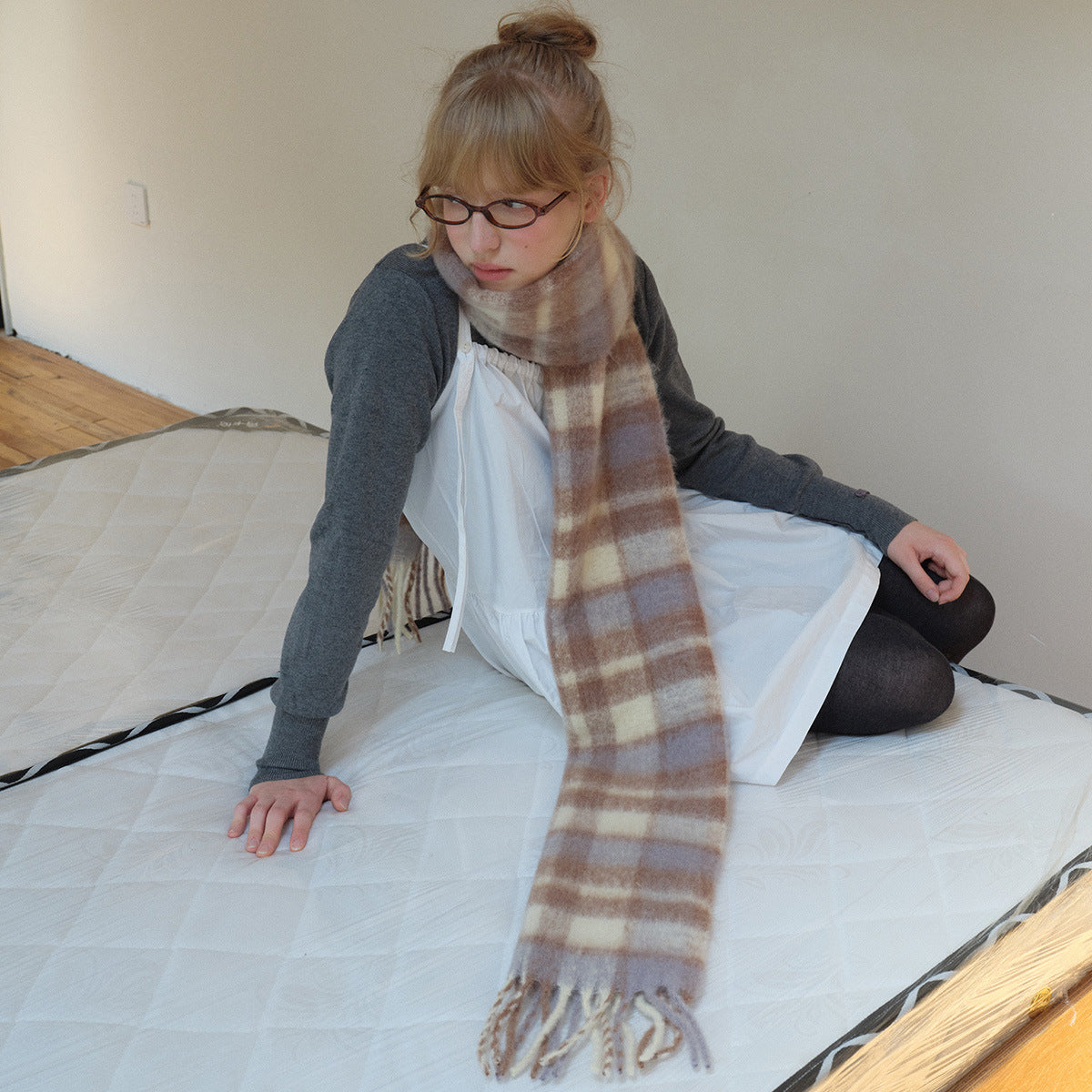 Plaid Wool Blend Scarf with Fringes for Women