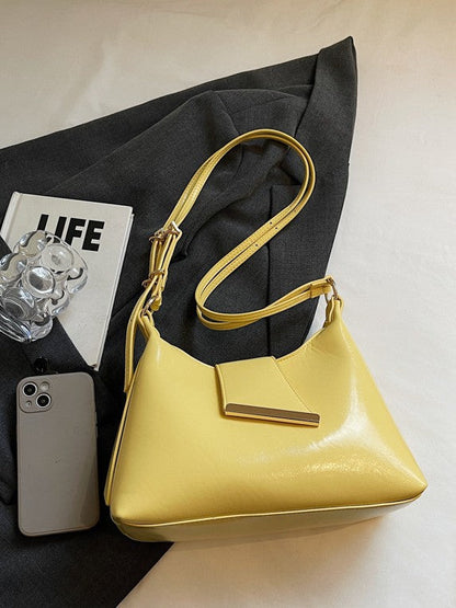 Minimalist Women's Shoulder Bag with Unique Closure Design