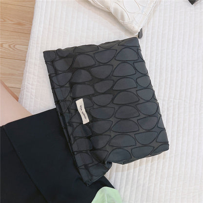 Trendy Irregular Geometric Jacquard Makeup Bag