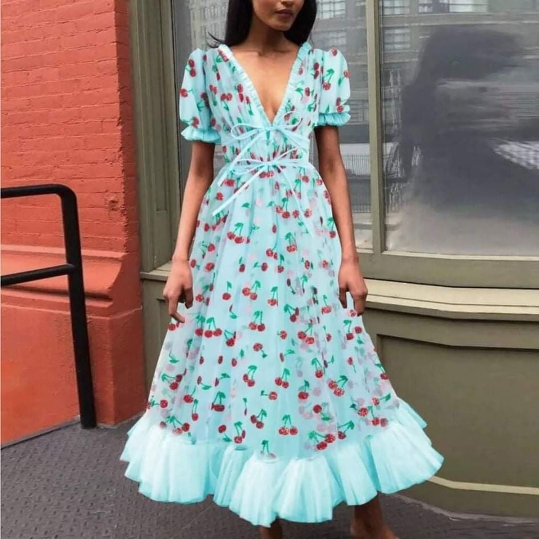 French Strawberry Four-Color Sequins Sweet Long Skirt Gauze Strap Slim Fashion Dress
