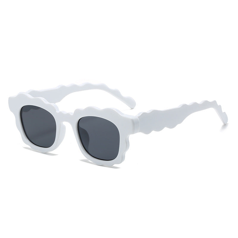 Women's Trendy Wave Sunglasses Retro Oversized UV400 Protection