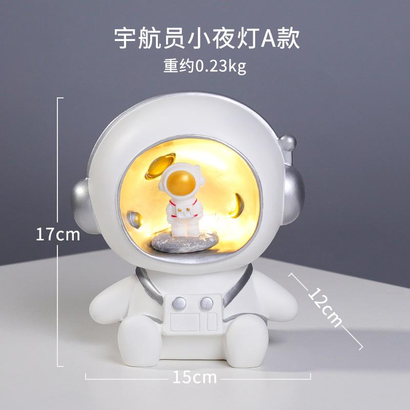 Cartoon Astronaut  Nightlight Resin Ornaments Creative Gift Piggy Bank Decoration For Children'S Birthday