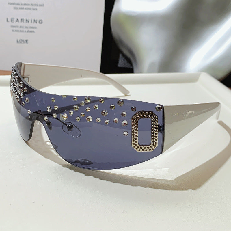 Trendy Stylish Oversized Round Frame Sunglasses for Women