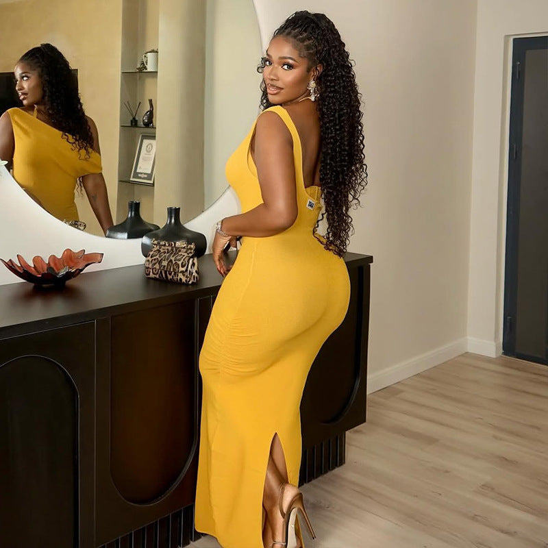 Elegant Backless Maxi Dress With Halter Neck And Side Slit