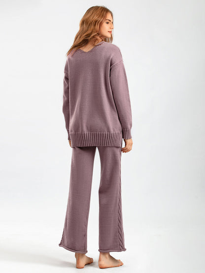 2+ V-Neck Side Split Knit Sets