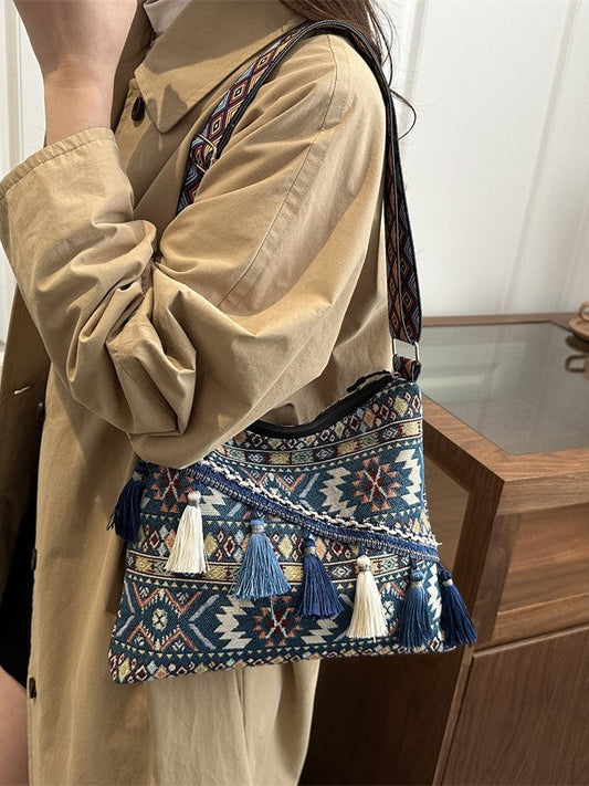 Minimalist Bohemian Fringe Shoulder Bag