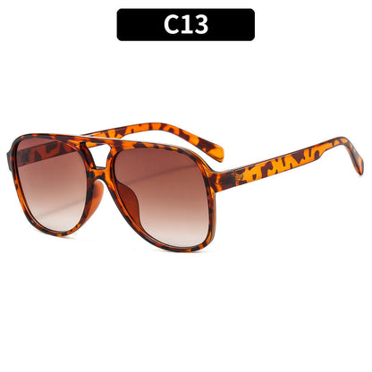 Trendy Retro Square Sunglasses with UV400 Protection