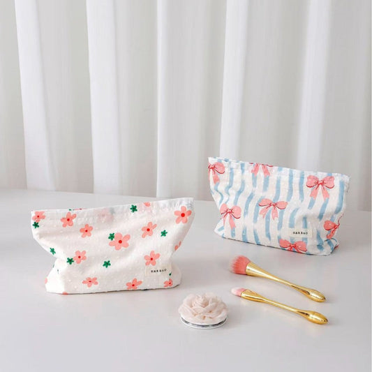 Elegant Floral Print Travel Cosmetic Pouch