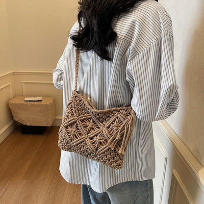 Knitted Bag Women'S 2025 New Fashion Versatile Shoulder Messenger Bag Casual High-End Woven Straw Bag
