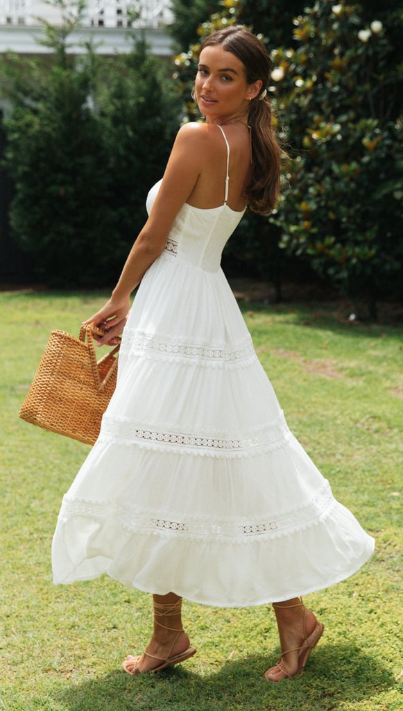 Women'S Bohemian Suspender Dress With Lace Panels For Large Dress
