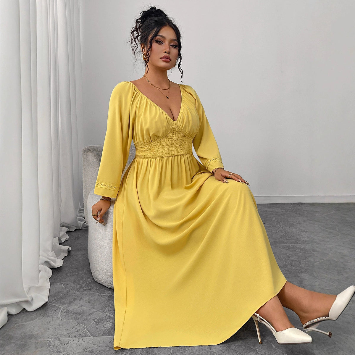 Yellow Deep V-Neck Dress Elegant High-Waisted Gown