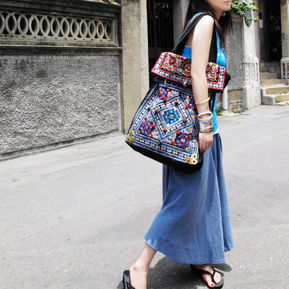 Original Ethnic Embroidery Bag Large Capacity One Shoulder Portable Bag Travel Bag Canvas Bag Women'S Bag