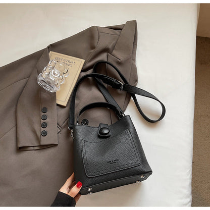 Trendy Bucket Bag Casual PU Tote Bag for Daily Use
