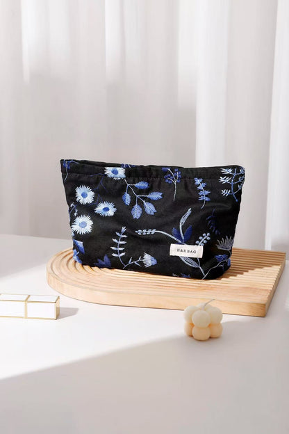 Minimalist Portable Floral Print Makeup Bag