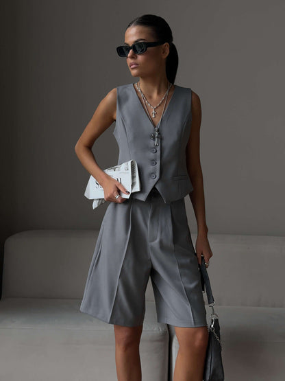 Stylish Sleeveless Blazer Set With Tailored Shorts