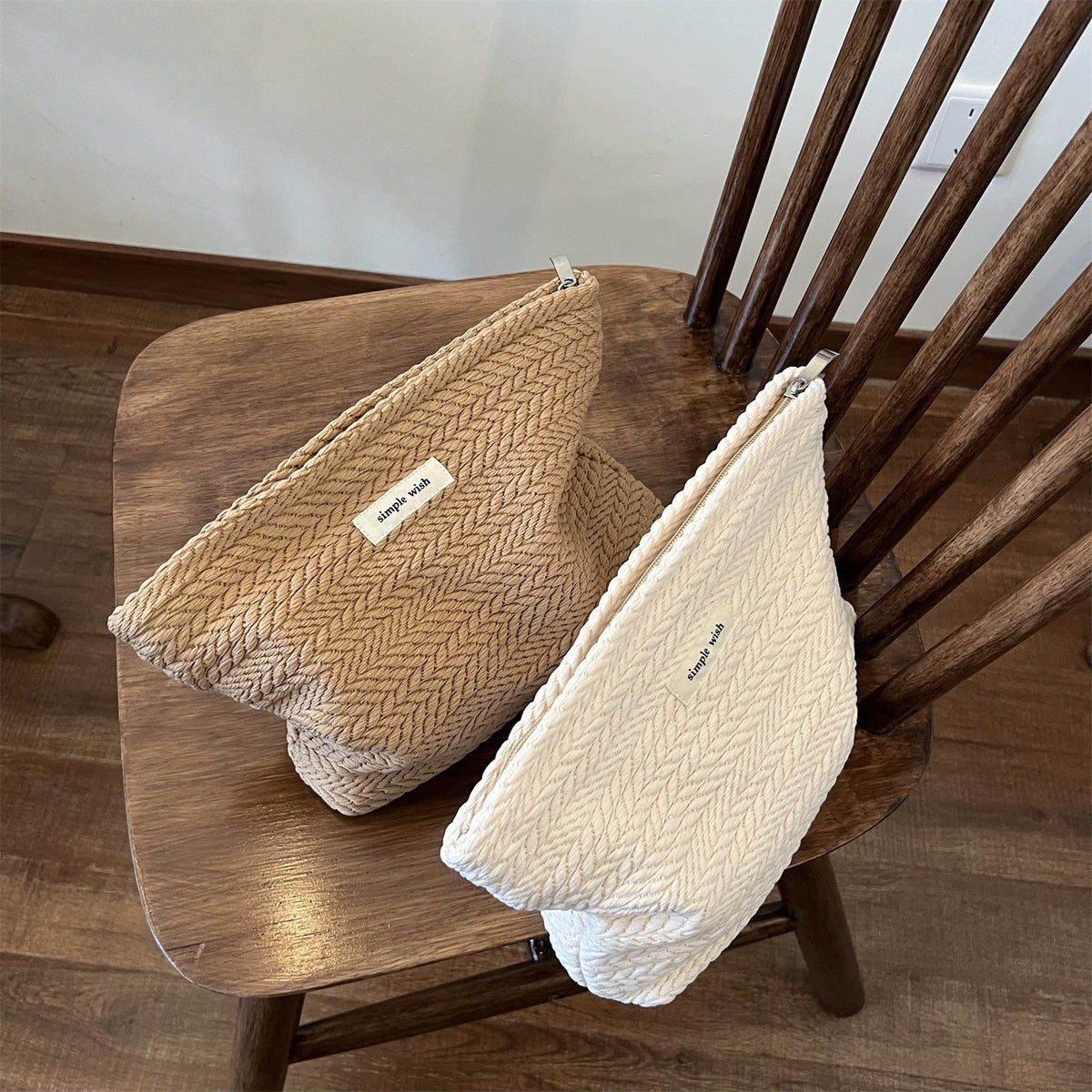 Elegant Large Capacity Portable Makeup Bag