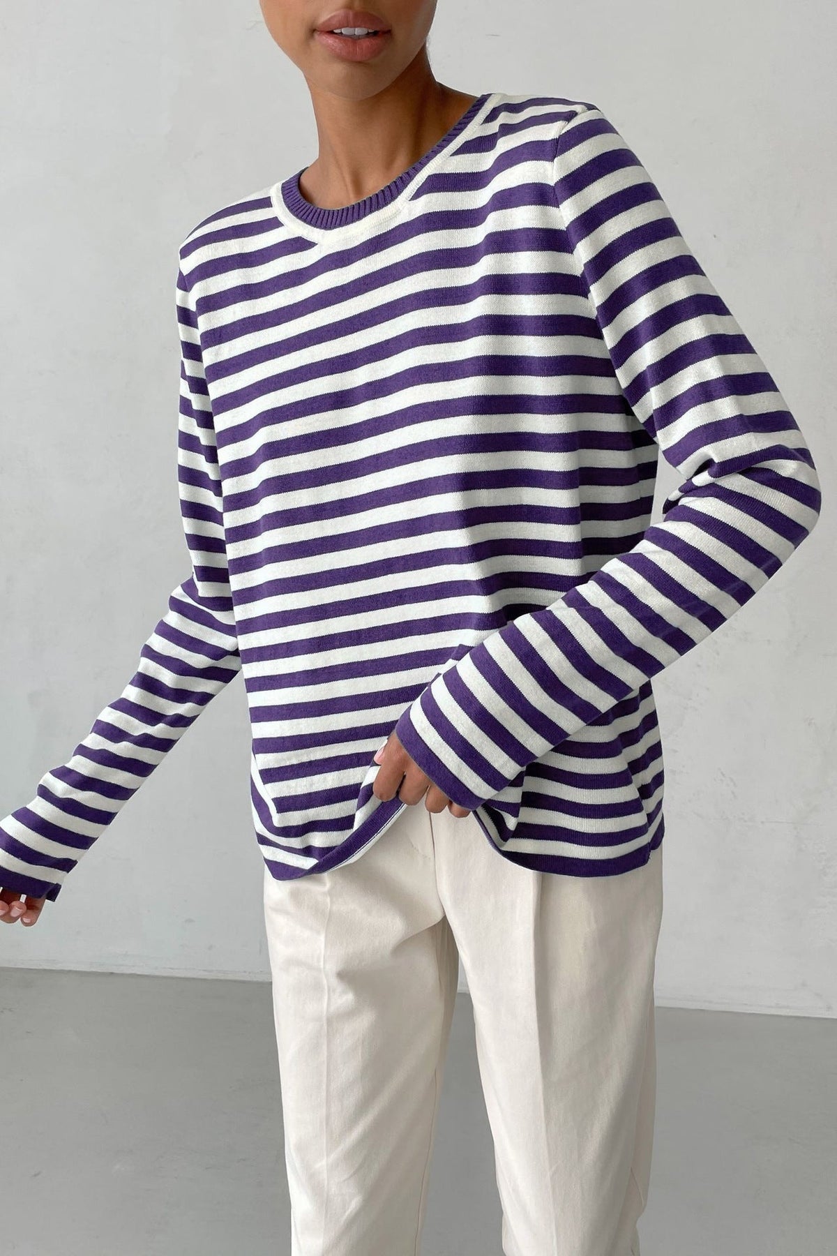 Round Collar Stripe Vintage Sweater