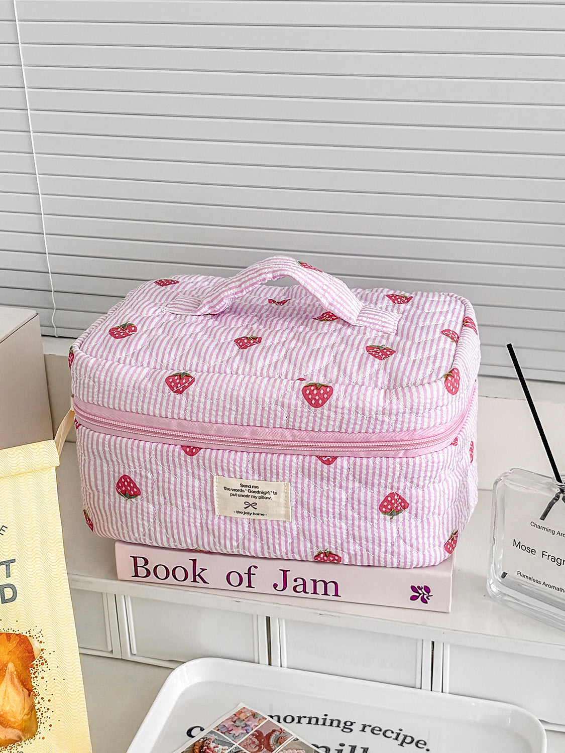 Strawberry Striped Pink Makeup Bag Quilted Large Capacity Portable Cosmetic Case