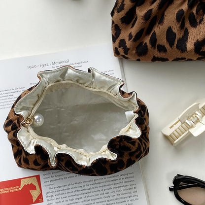 Portable Leopard Print Makeup Bag Stylish Organizer Clutch