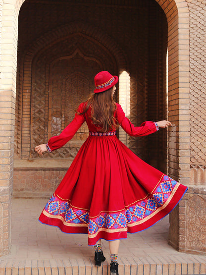 Retro Ethnic Women'S Dress Embroidered Women'S New Style In Autumn And Winter