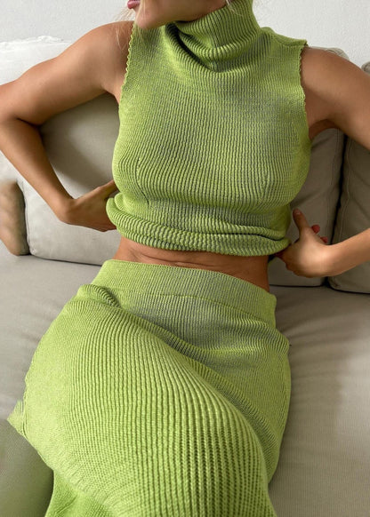Knit Turtleneck Vest And Maxi Skirt Set In Stretch Fabric