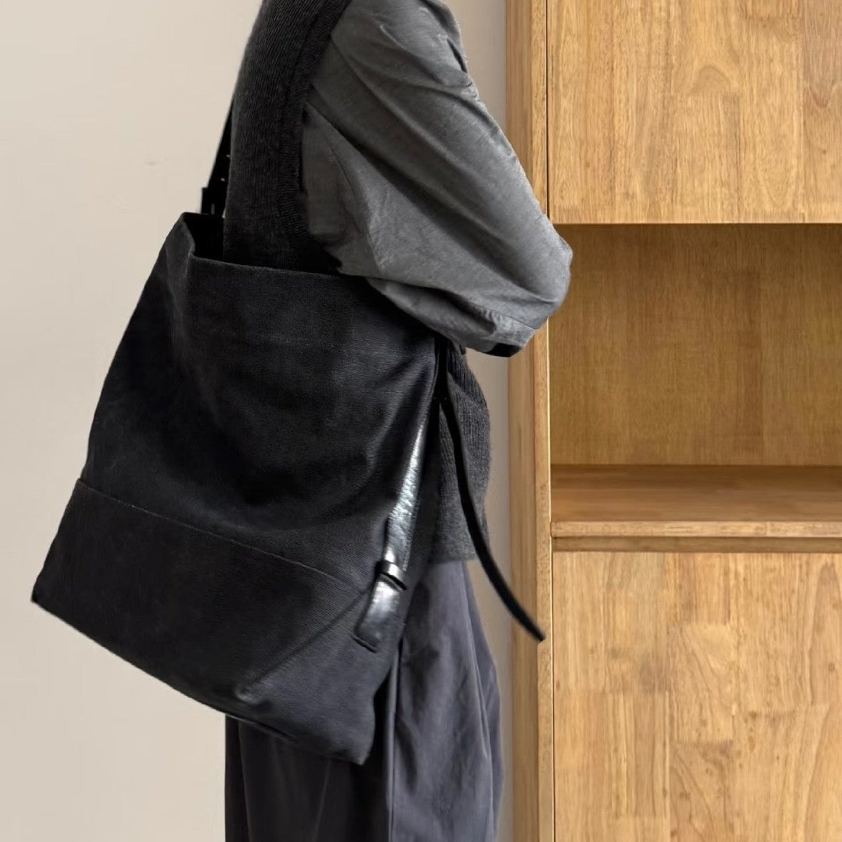 Large Capacity Canvas Tote Slouchy Shoulder bag
