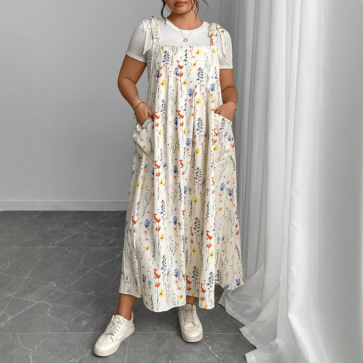 Plus Size Elegant Maxi Dress With Relaxed Fit