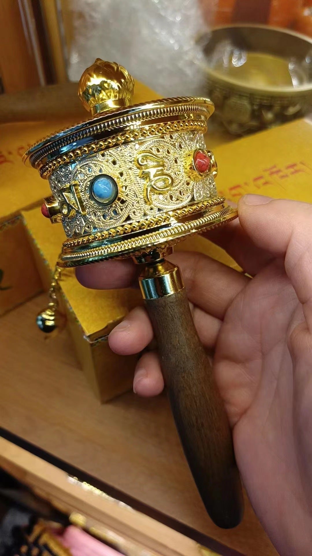 6 Cm Hand-Cranked Prayer Wheel Tibetan Pure Brass Hand-Held Gold Barrel Six-Character Mantra Household Tibetan Hand Prayer Wheel