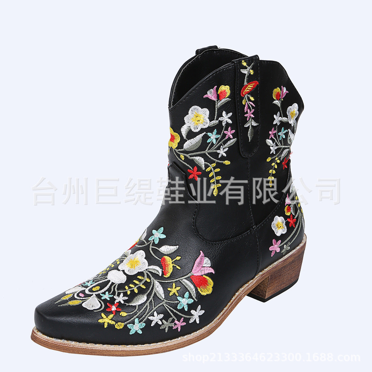 Plus Size Embroidered Pointed Toe Women'S Martin Boots