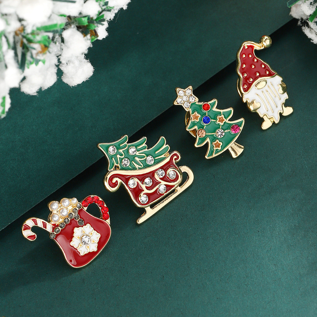 Trendy Rhinestone Cartoon Christmas Brooch