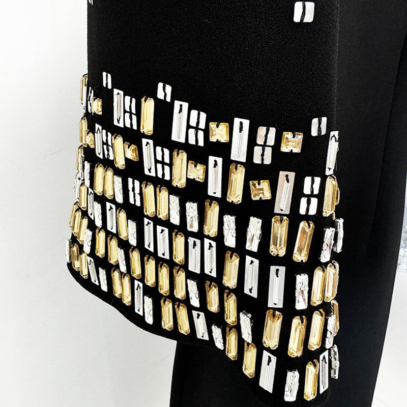 Elegant Beaded Dress with Short Sleeves