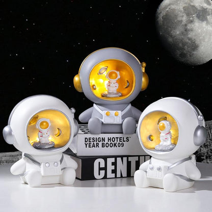 Cartoon Astronaut  Nightlight Resin Ornaments Creative Gift Piggy Bank Decoration For Children'S Birthday
