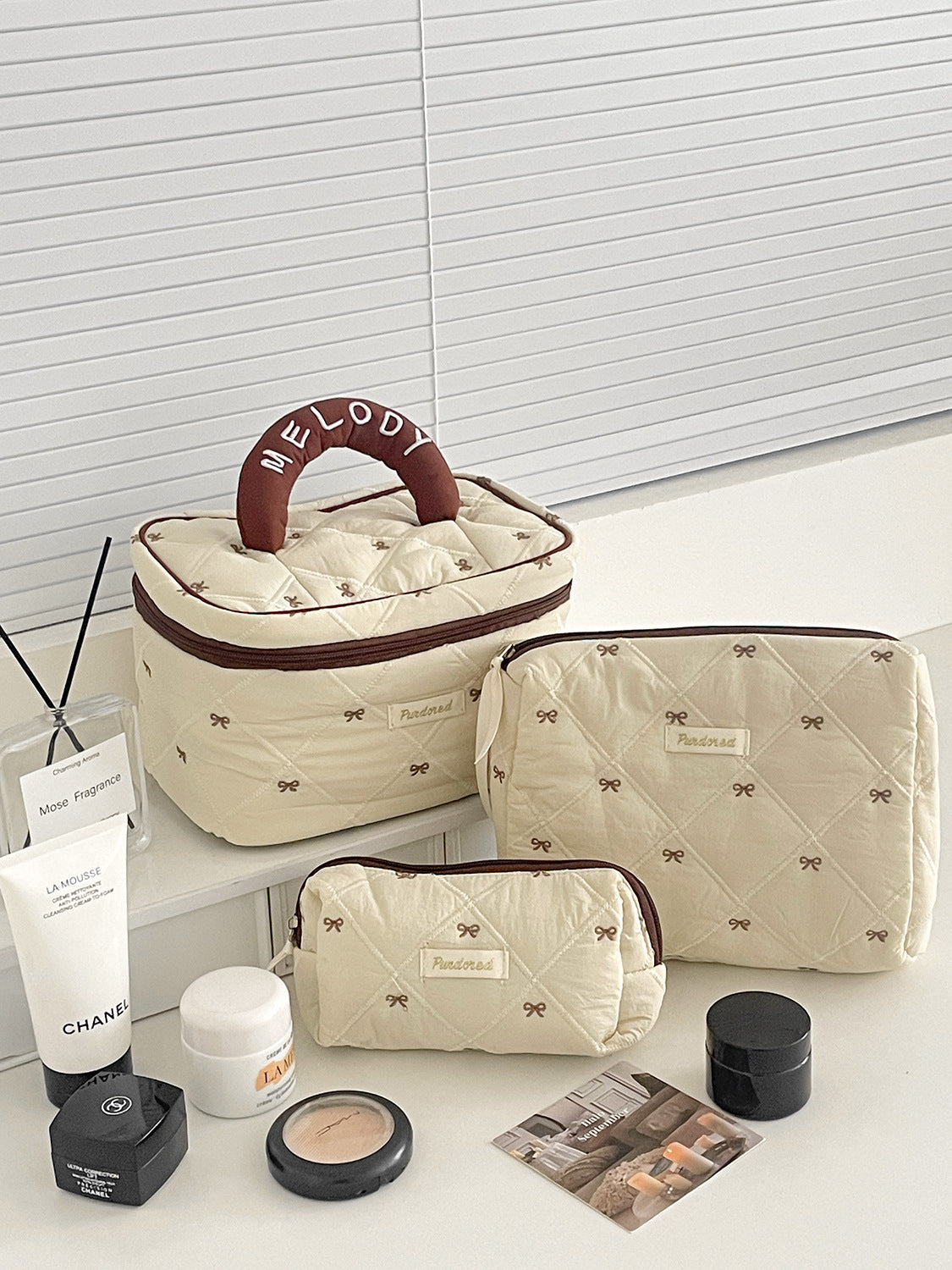 Bow Flower Large Capacity Makeup Bag Vintage Quilted Toiletry Pouch