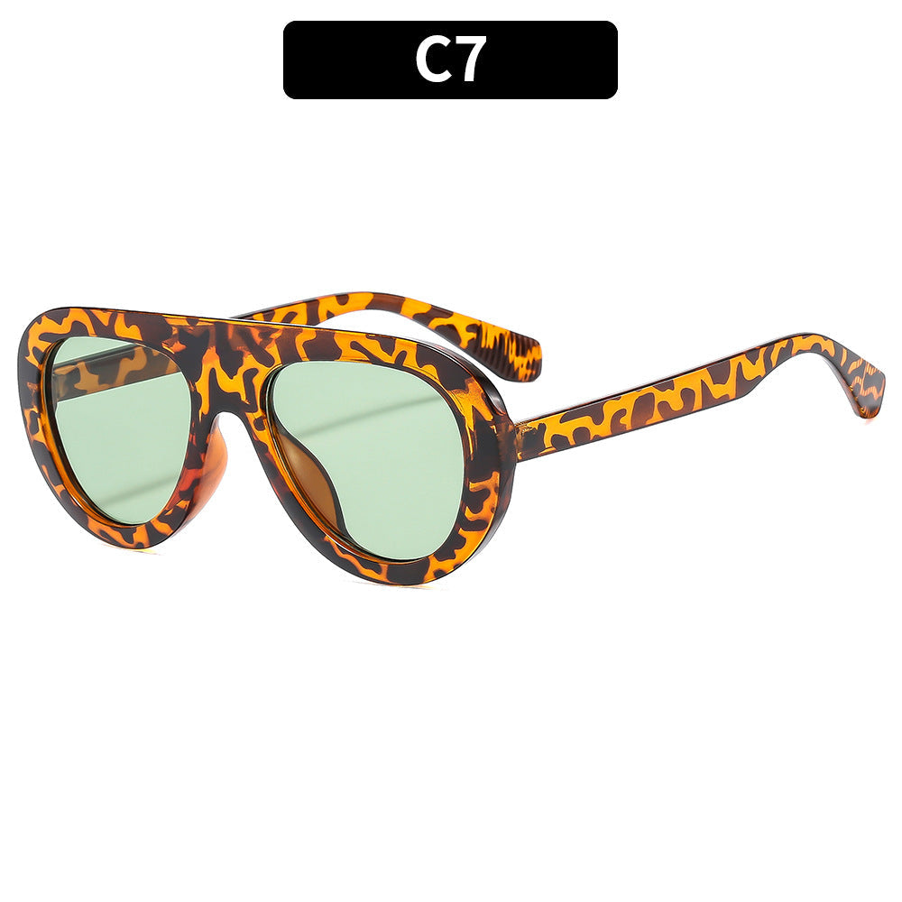 Fashionable Unisex UV400 Sunglasses Trendy Casual Eyewear
