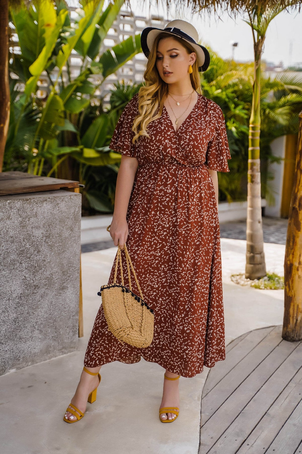Summer V-Neck High-Waist Maxi Dress For Plus Size