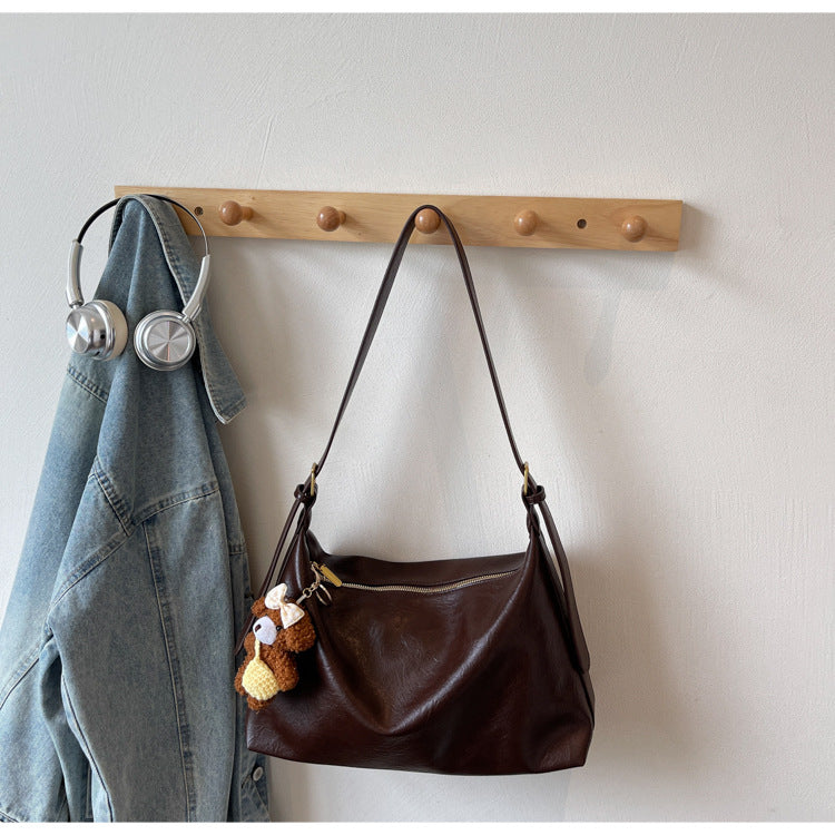Large Capacity Commuter Tote Bag for Women - Retro Minimalist Design