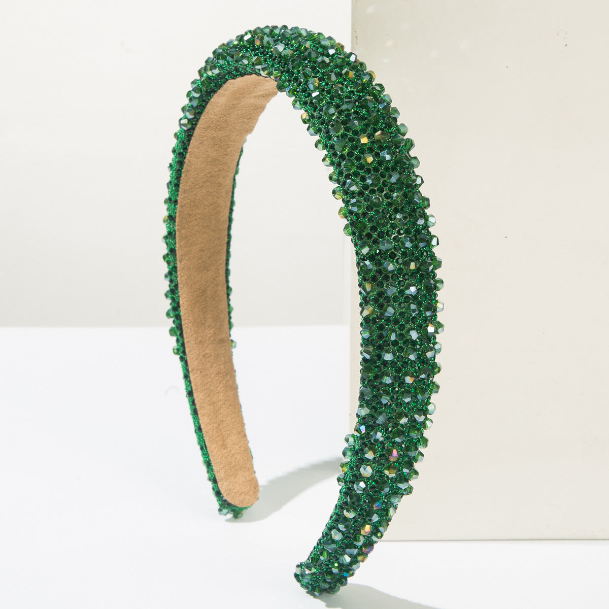 Fashionable Crystal Headband Elegant Accessory for Women