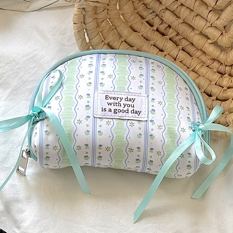 Minimalist Floral Portable Mini Makeup Bag