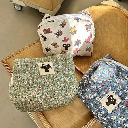 Floral Cartoon Print Portable Cosmetic Bag