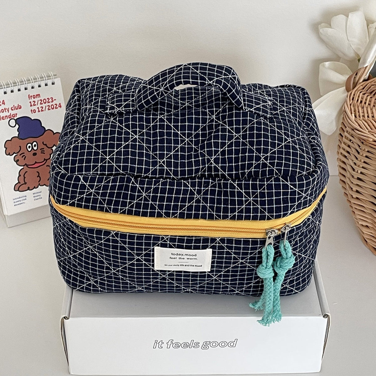 Classic Plaid Cosmetic Bag Minimalist Travel Pouch