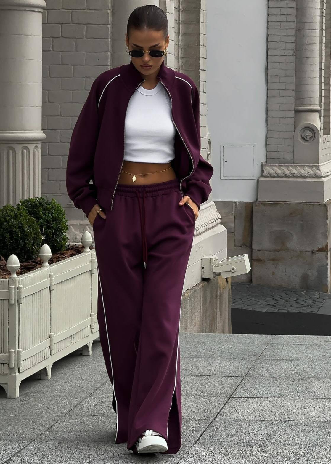 Tracksuit Set Soft Fabric Sporty Luxe Style