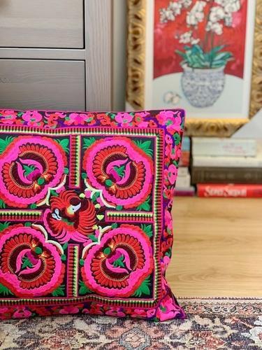 Traditional Embroidery Cushion Cover Retro Embroidery Pillow  Cotton And Linen Cushion Cover