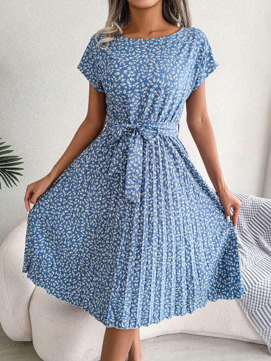 Spring And Summer New Casual Short-Sleeved Floral Big Pleated Skirt Women'S Clothing