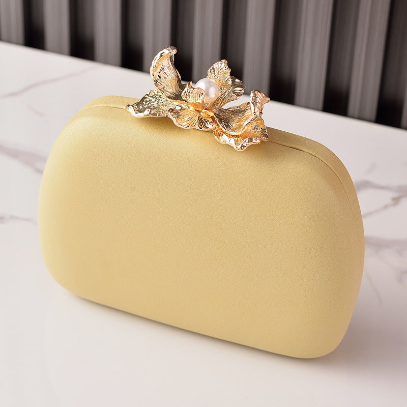 Chic Floral Evening Clutch Bag in Pastel Colors