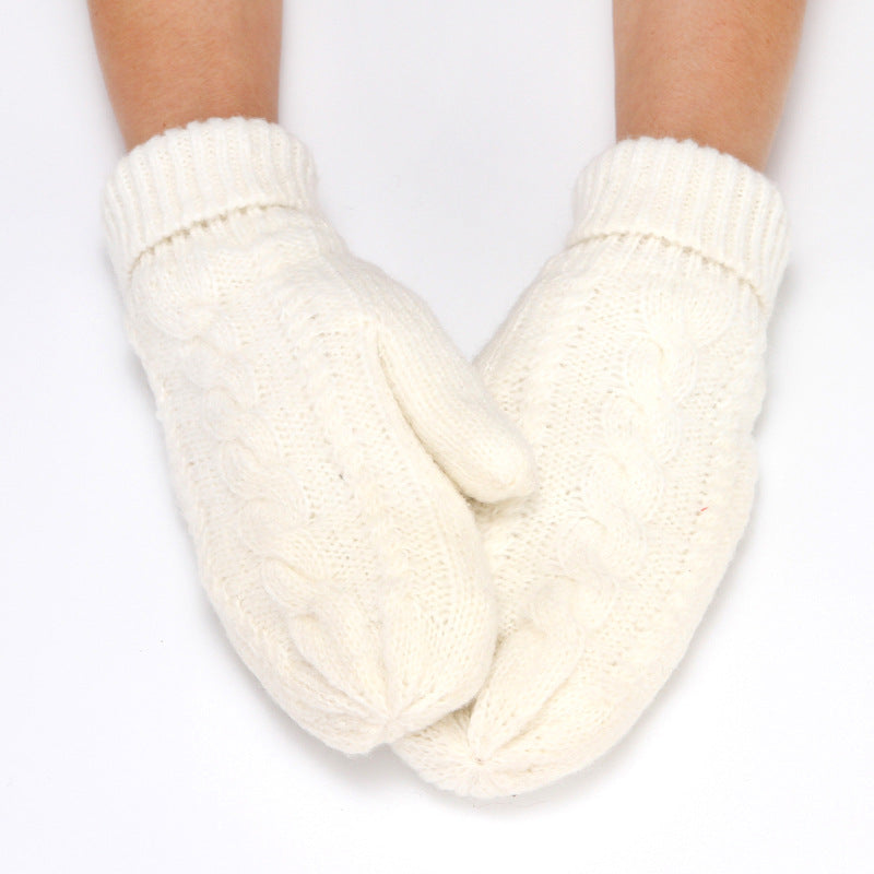 Solid Color Twist Padded Gloves