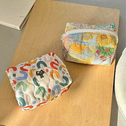 Floral Cartoon Print Portable Cosmetic Bag