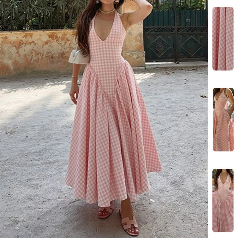 Elegant Midi Pleated Dress With V-Neck And Halter Neck Design