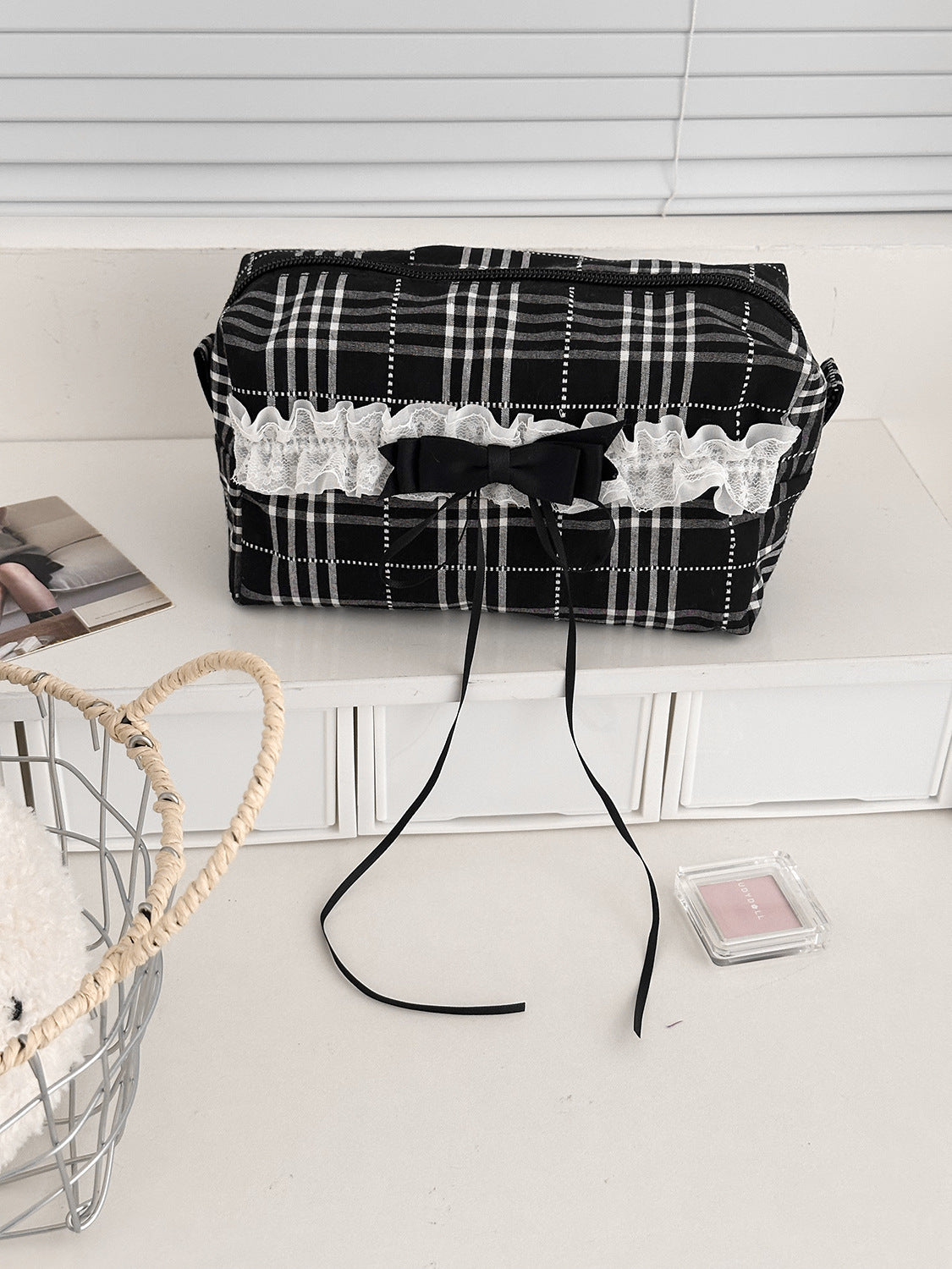 Black And White Plaid Storage Bag Stylish Lace Edges Makeup Organizer