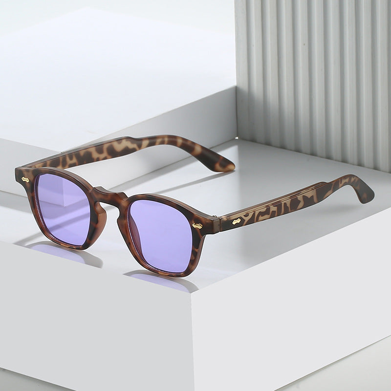 Trendy Punk Hip Hop Square Sunglasses with Metal Blends