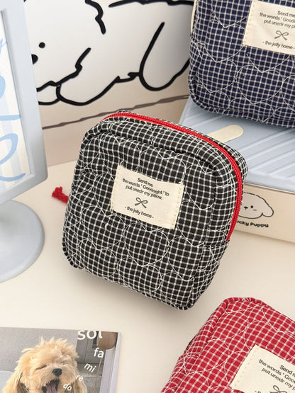Color Block Heart Plaid Quilted Makeup Bag